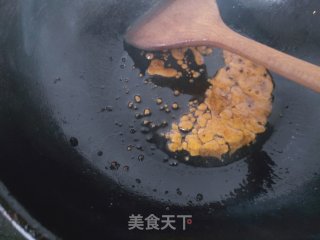 土家红烧肉的做法步骤：2