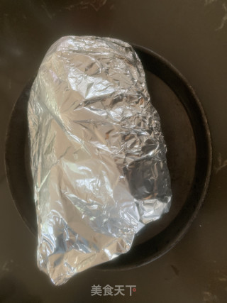 盐焗鸡的做法步骤：2