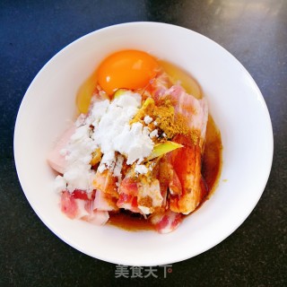 香酥五花肉的做法步骤：3