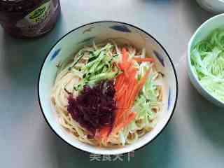 肉末蔬菜拌面的做法步骤：7