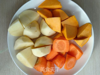 辣土豆鸡肉煲的做法步骤：3
