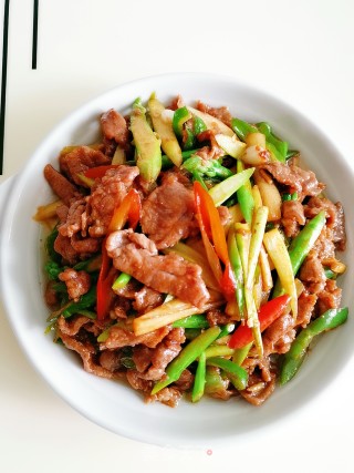芦笋炒牛肉的做法步骤：12