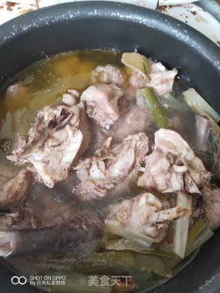 椰子煲鸡汤|鲜美有好吃的做法步骤：4