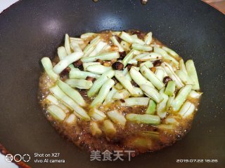 牛肉丁炒不老豆的做法步骤：5