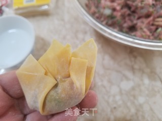 韭菜三鲜馄饨的做法步骤：11