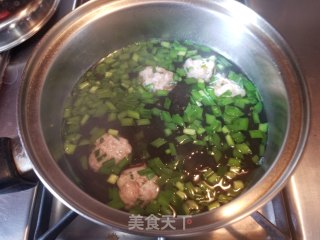 韭菜三鲜馄饨的做法步骤：16