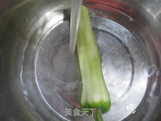 黑木耳夜开花肉馅饺子的做法步骤：3