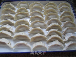 黑木耳夜开花肉馅饺子的做法步骤：12
