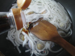 圆蛤煮土豆粉条的做法步骤：5