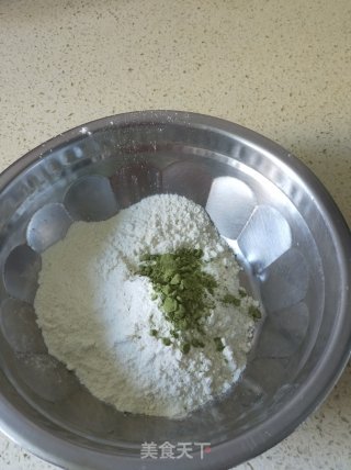 饼铛烙香酥油饼的做法步骤：1