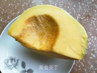 蒜茸蒸南瓜的做法步骤：1