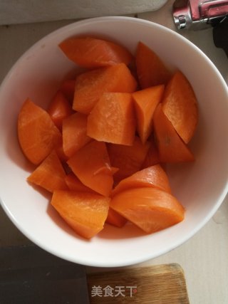 番茄牛肉炖土豆的做法步骤：4