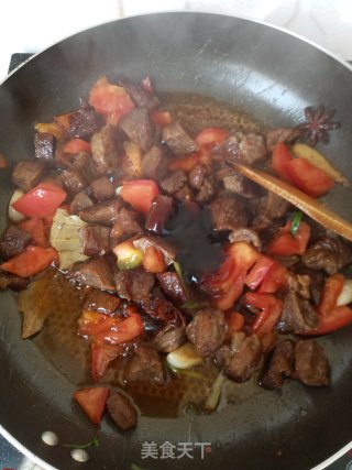 番茄牛肉炖土豆的做法步骤：8