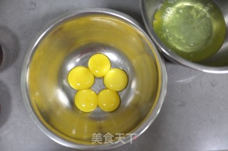 番茄戚风蛋糕的做法步骤：2