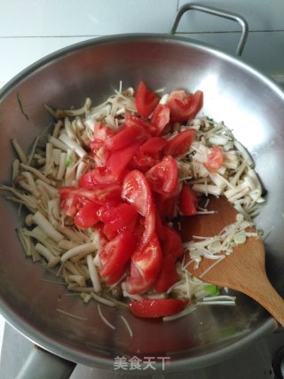 西红柿烧菌菇的做法步骤：7