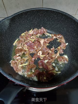沙茶牛肉的做法步骤：3