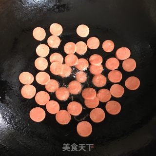 火腿紫菜蛋花汤的做法步骤：2