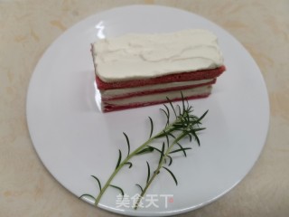 草莓戚风冰淇淋奶油蛋糕 快手蛋糕的做法步骤：34