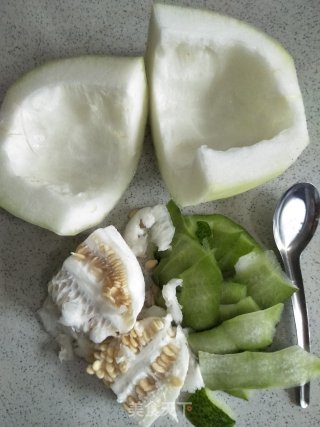 冬瓜炒毛豆的做法步骤：2