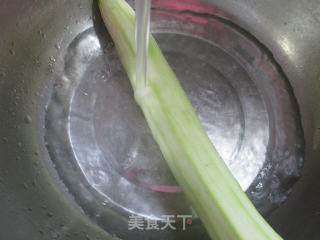 素炒夜开花的做法步骤：2