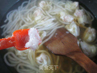 馄饨土豆粉条的做法步骤：7