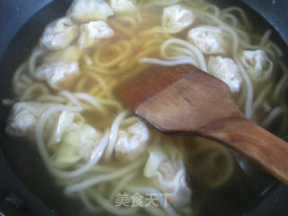 馄饨土豆粉条的做法步骤：8