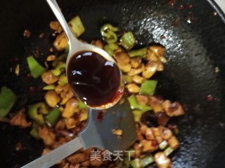 辣子鸡丁的做法步骤：5