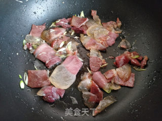 火腿焖笋的做法步骤：4