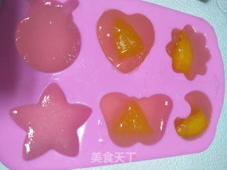 黄桃果冻的做法步骤：4