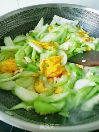 鸡蛋丝瓜汤的做法步骤：8
