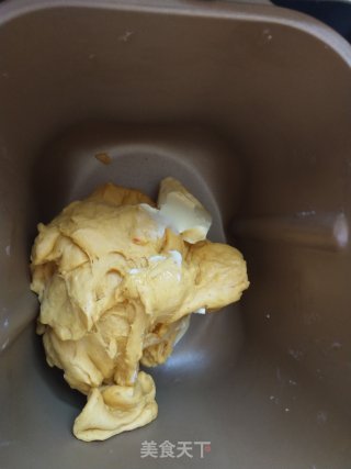 枸杞芋泥软欧的做法步骤：4