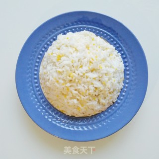 蛋炒饭的做法步骤：1