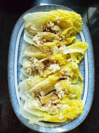 蒜蓉蒸娃娃菜的做法步骤：6