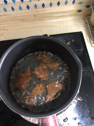 牛肉苦菊汤的做法步骤：2