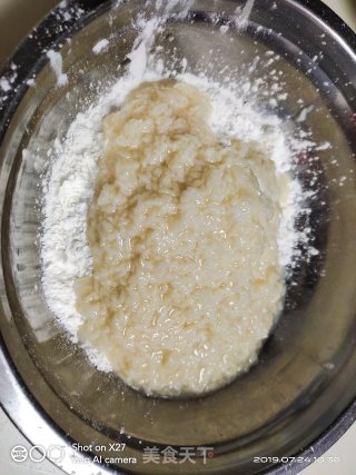 大米玫瑰花蒸糕的做法步骤：1