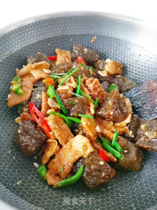红薯粉烧肉片的做法步骤：24
