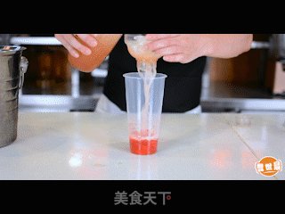 誉世晨奶茶培训——香茅莓果教程的做法步骤：9