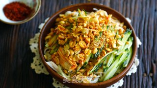 麻辣鸡丝凉面的做法步骤：9