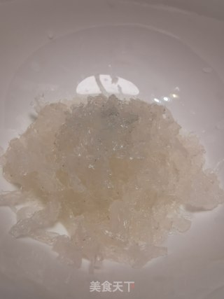 阿胶枣燕窝羹的做法步骤：3