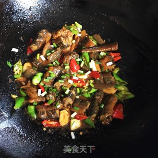 辣烧鳝鱼的做法步骤：10
