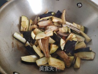 鱼香茄子的做法步骤：9