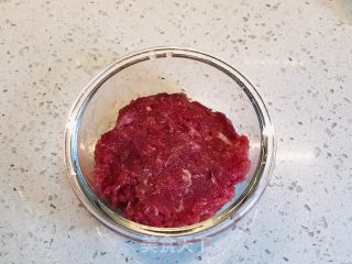 牛肉酿苦瓜的做法步骤：3