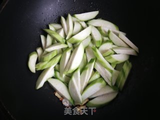 清炒丝瓜的做法步骤：5