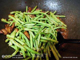 肉片炒豆角的做法步骤：4