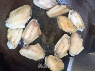 红烧鸡翅的做法步骤：5
