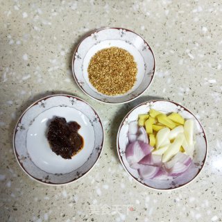 香辣牛肉土豆粉的做法步骤：5