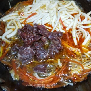香辣牛肉土豆粉的做法步骤：12