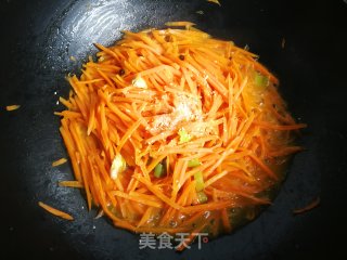 胡萝卜炒鸡蛋的做法步骤：9