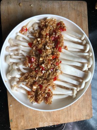 蒜蓉海鲜菇的做法步骤：5