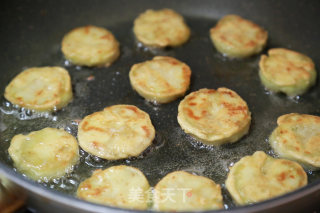 煎茄饼的做法步骤：6
